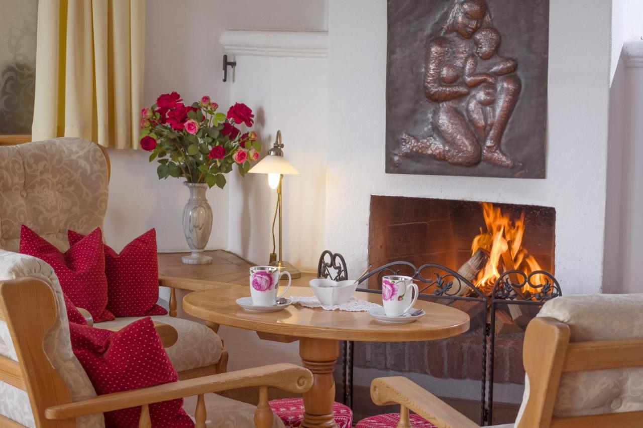 Gartenhotel Rosenhof Bei Kitzbuehel Оберндорф-ин-Тирол Екстериор снимка