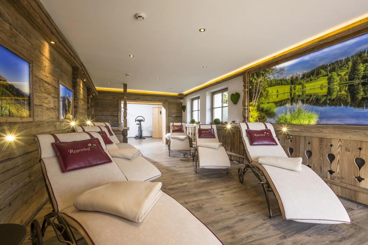 Gartenhotel Rosenhof Bei Kitzbuehel Оберндорф-ин-Тирол Екстериор снимка