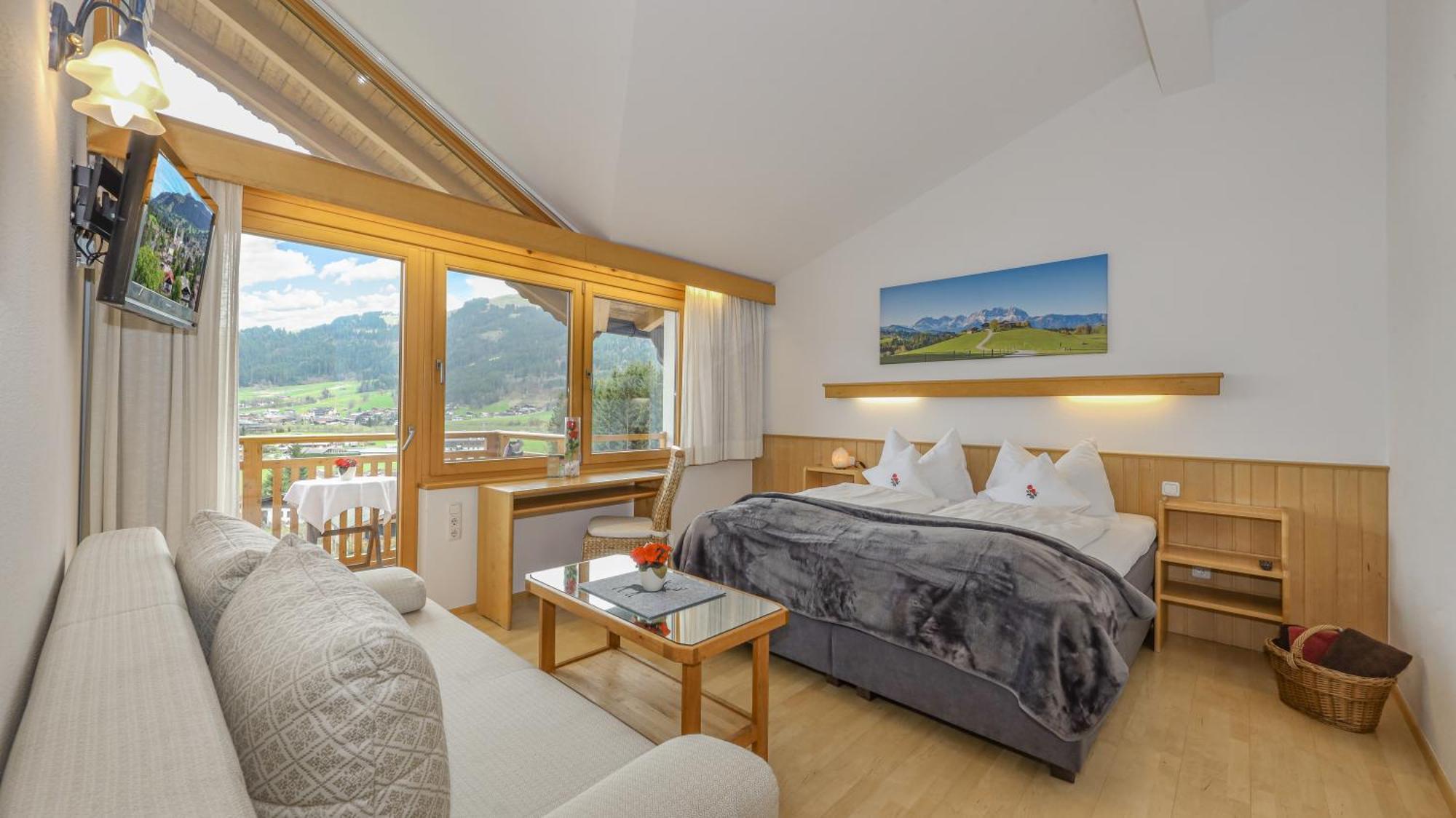 Gartenhotel Rosenhof Bei Kitzbuehel Оберндорф-ин-Тирол Стая снимка
