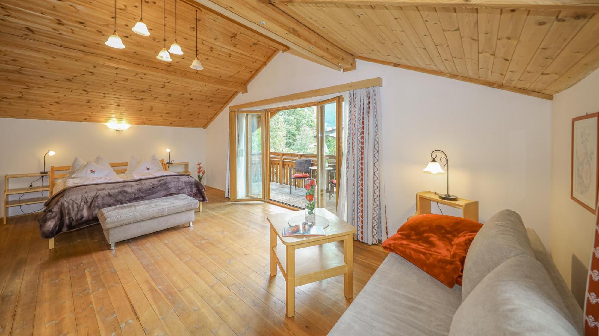 Gartenhotel Rosenhof Bei Kitzbuehel Оберндорф-ин-Тирол Стая снимка